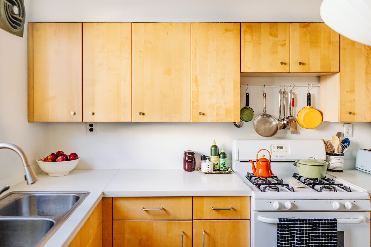 Macy's Presidents' Day Sale 2024 Save on Le Creuset, Martha Stewart